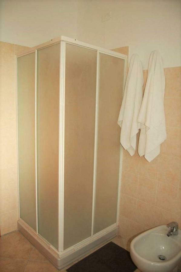 Bed and Breakfast Gaietta Frassineto Po Exterior foto