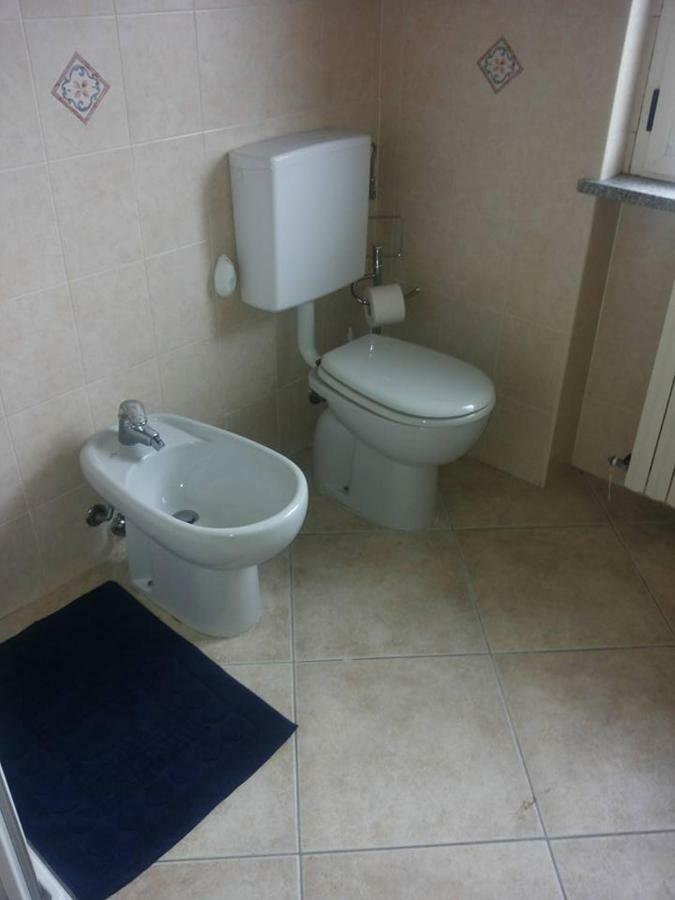 Bed and Breakfast Gaietta Frassineto Po Exterior foto
