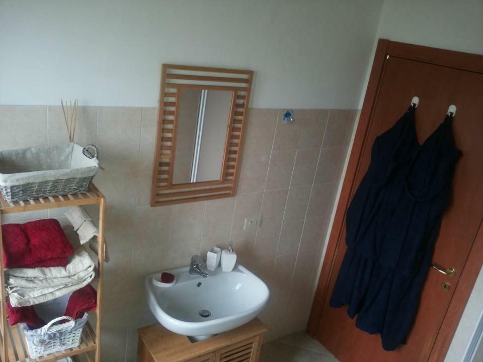 Bed and Breakfast Gaietta Frassineto Po Exterior foto